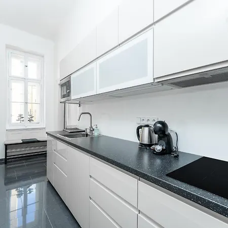 Rentero Apartment, 10 Minutes Wenceslas Square, Apartment Prag