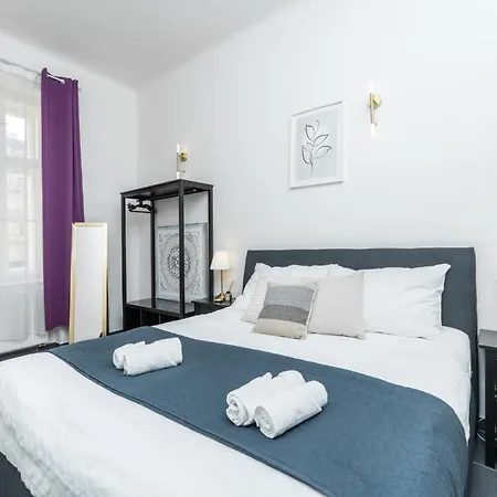 Rentero Apartment, 10 Minutes Wenceslas Square, Prag