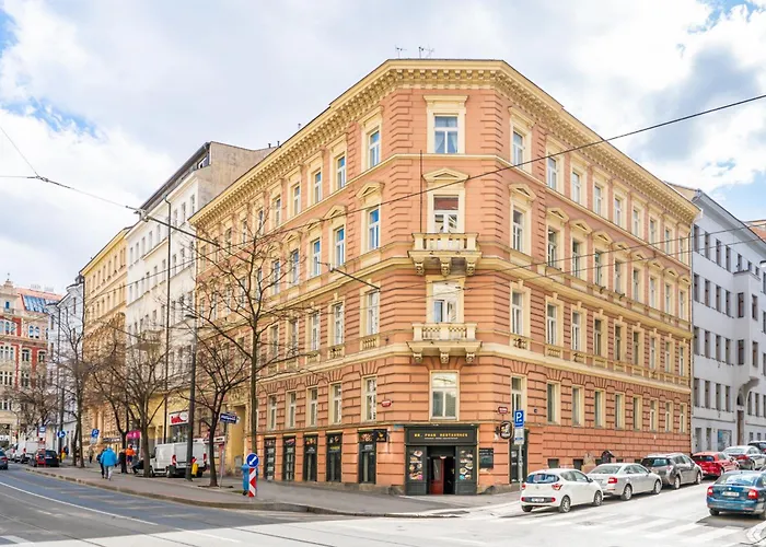 Rentero Apartment, 10 Minutes Wenceslas Square, 公寓 *
