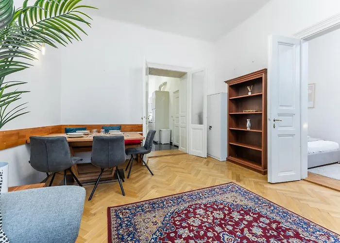 公寓 Rentero Apartment, 10 Minutes Wenceslas Square, 布拉格